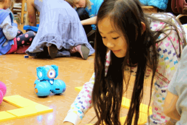 DASH机器人活动中心